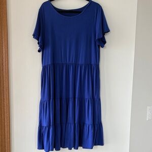 Elegant Blue Midi Dress